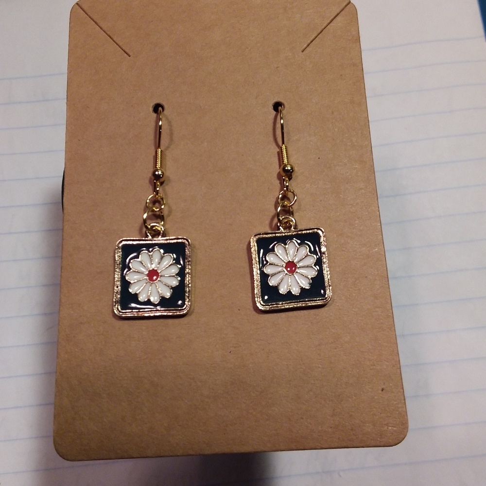 Daisy Earrings